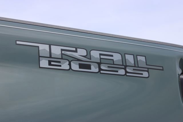 Used 2025 Chevrolet Silverado 2500 LT w/ Trail Boss Package AWD/4WD image 18