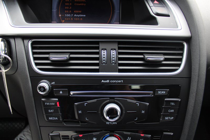 Used 2013 Audi A4 2.0T Premium w/ Convenience Pkg AWD/4WD image 10