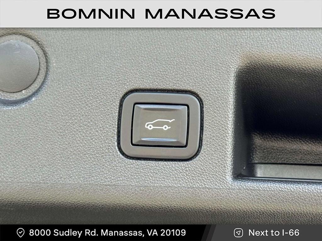 Used 2022 Chevrolet Equinox LT image 12