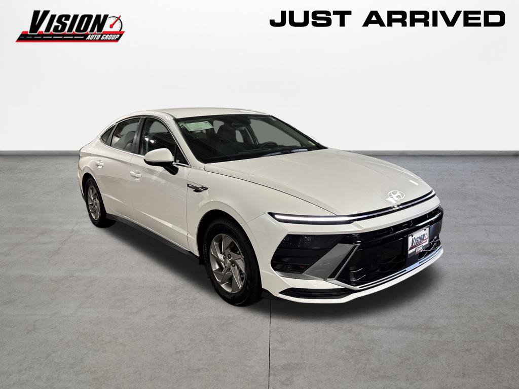 New 2026 Hyundai Sonata SE FWD image 9