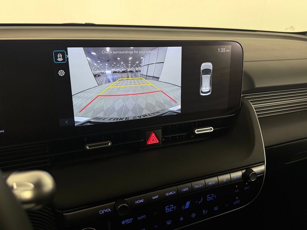 Used 2025 Hyundai Ioniq 5 SEL RWD image 17