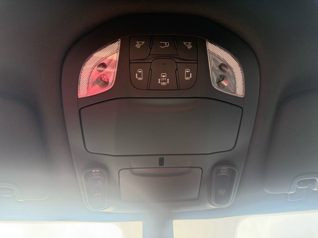 New 2025 Chrysler Pacifica Select image 54