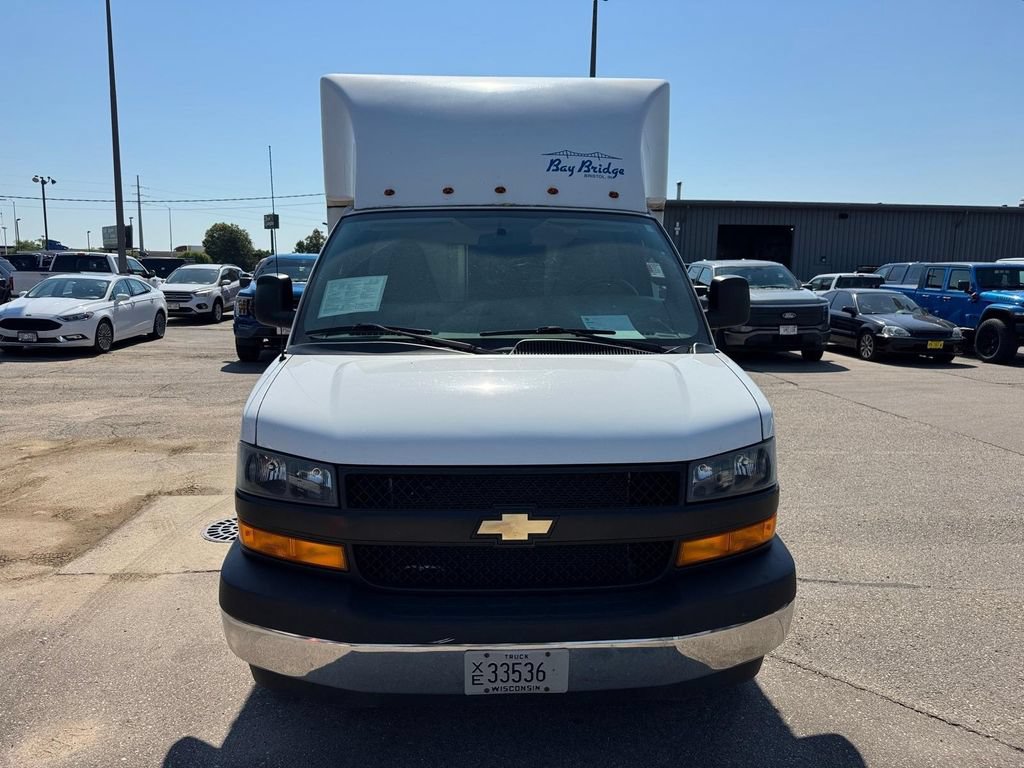 Used 2021 Chevrolet Express 3500 w/ Power Convenience Package RWD image 9