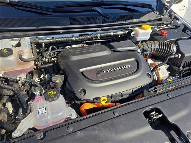 Used 2023 Chrysler Pacifica Touring-L FWD image 20