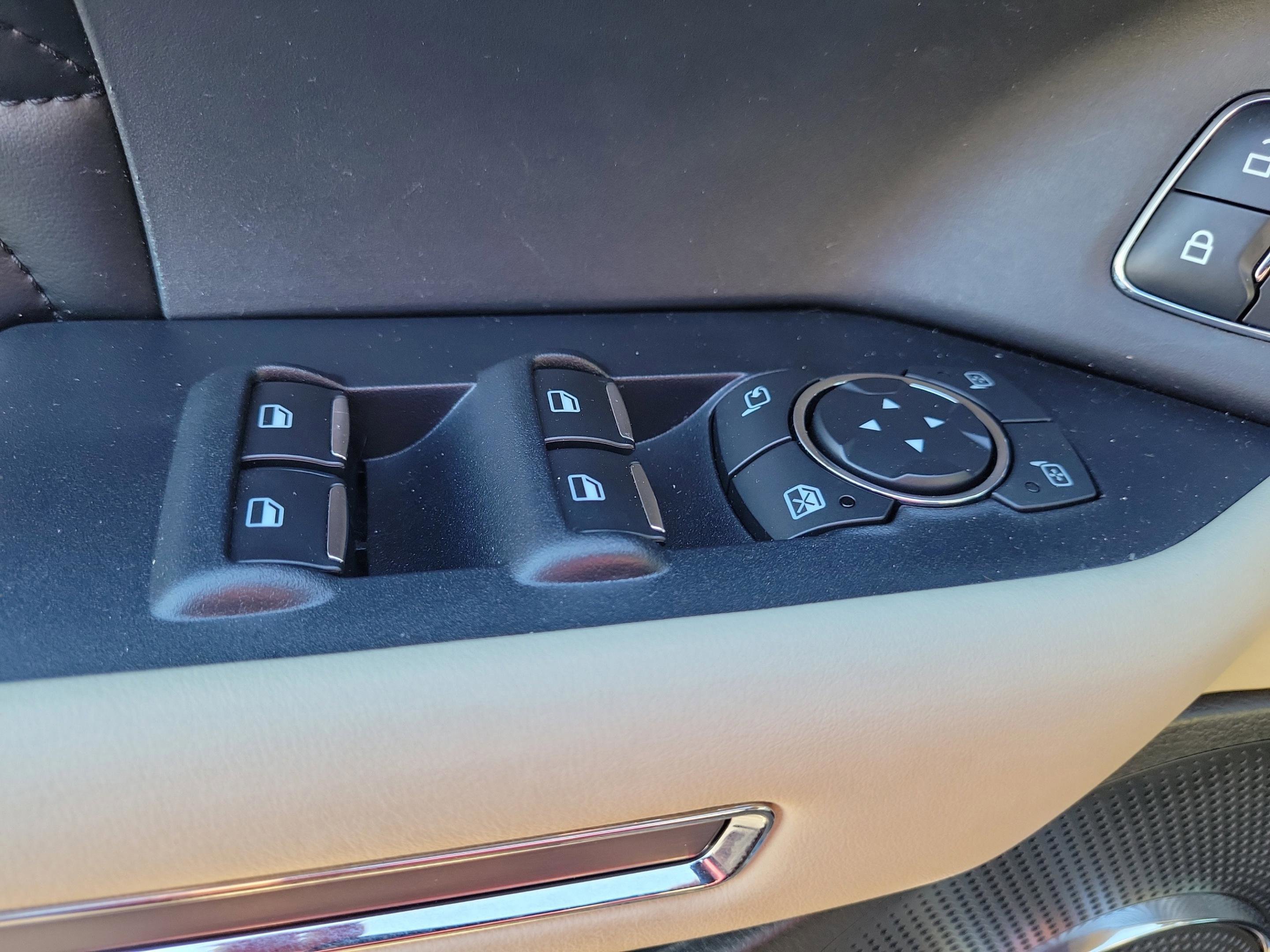 Used 2018 Ford Expedition Platinum image 21