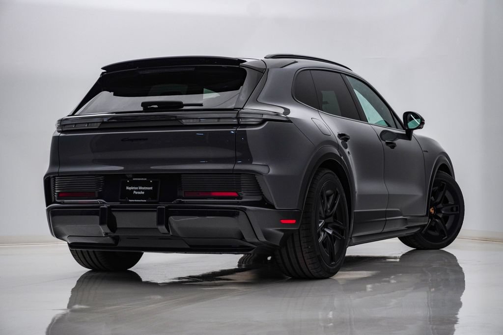 New 2026 Porsche Cayenne Electric AWD/4WD image 11