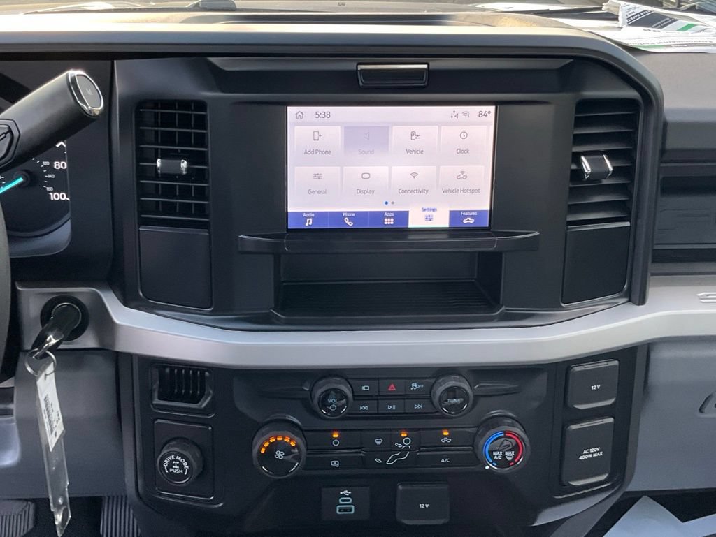 New 2026 Ford F250 XL w/ 360-Degree Camera Package RWD image 25