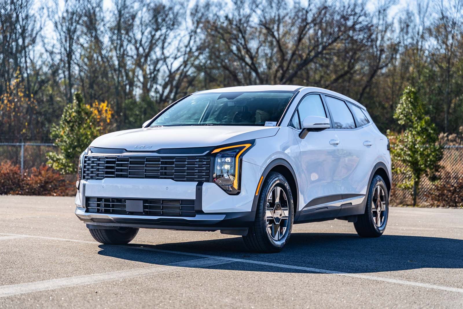 Used 2026 Kia Sportage LX w/ LX Convenience Package image 3