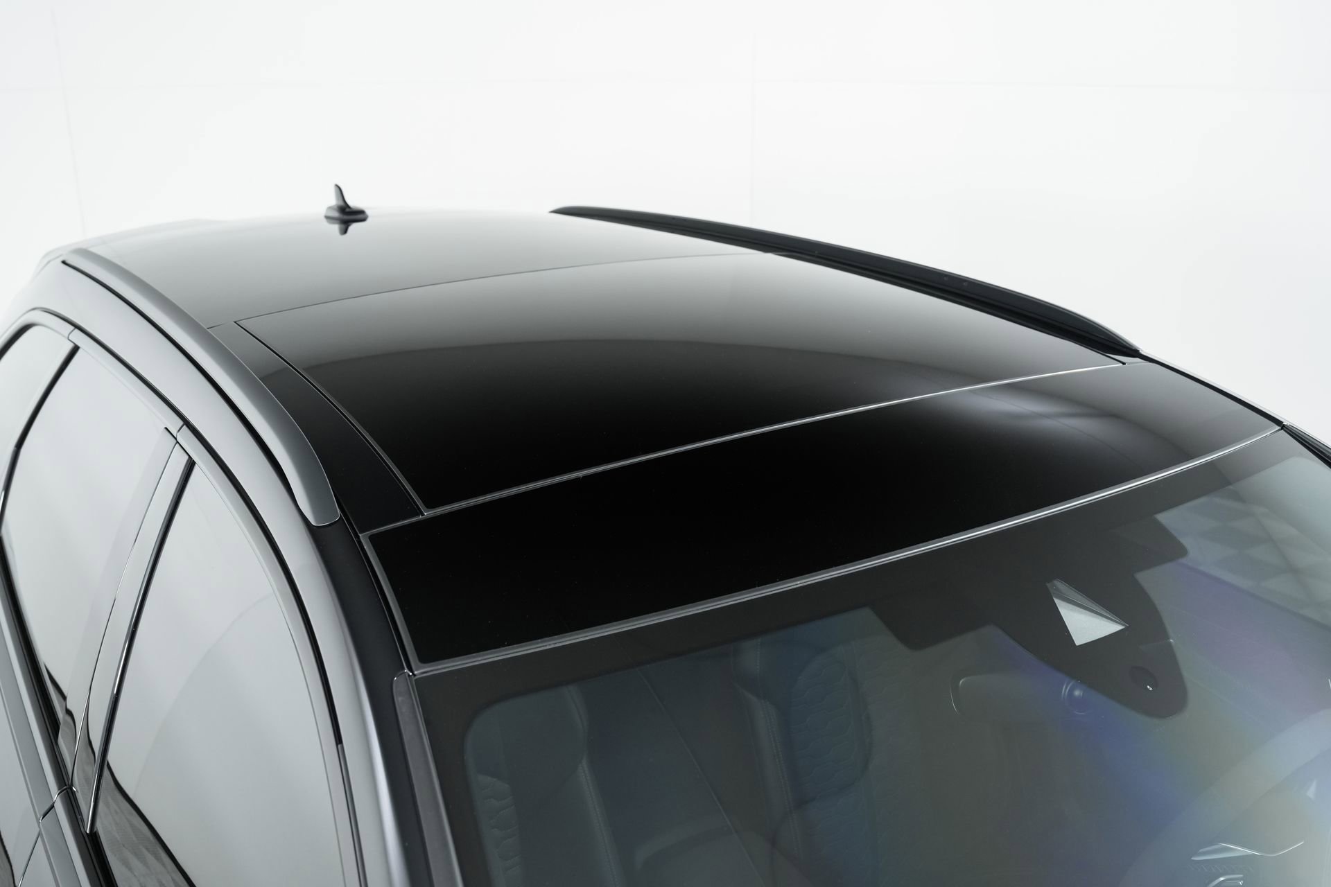 Used 2024 Audi RS 6 performance w/ Matte Carbon Package image 45