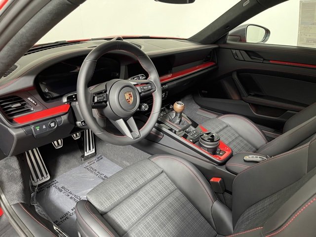 New 2026 Porsche 911 Carrera T image 4