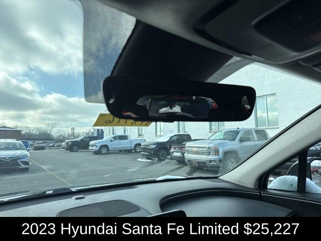 Used 2023 Hyundai Santa Fe Limited image 20