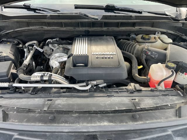 Used 2023 Chevrolet Tahoe LT w/ Luxury Package AWD/4WD image 32