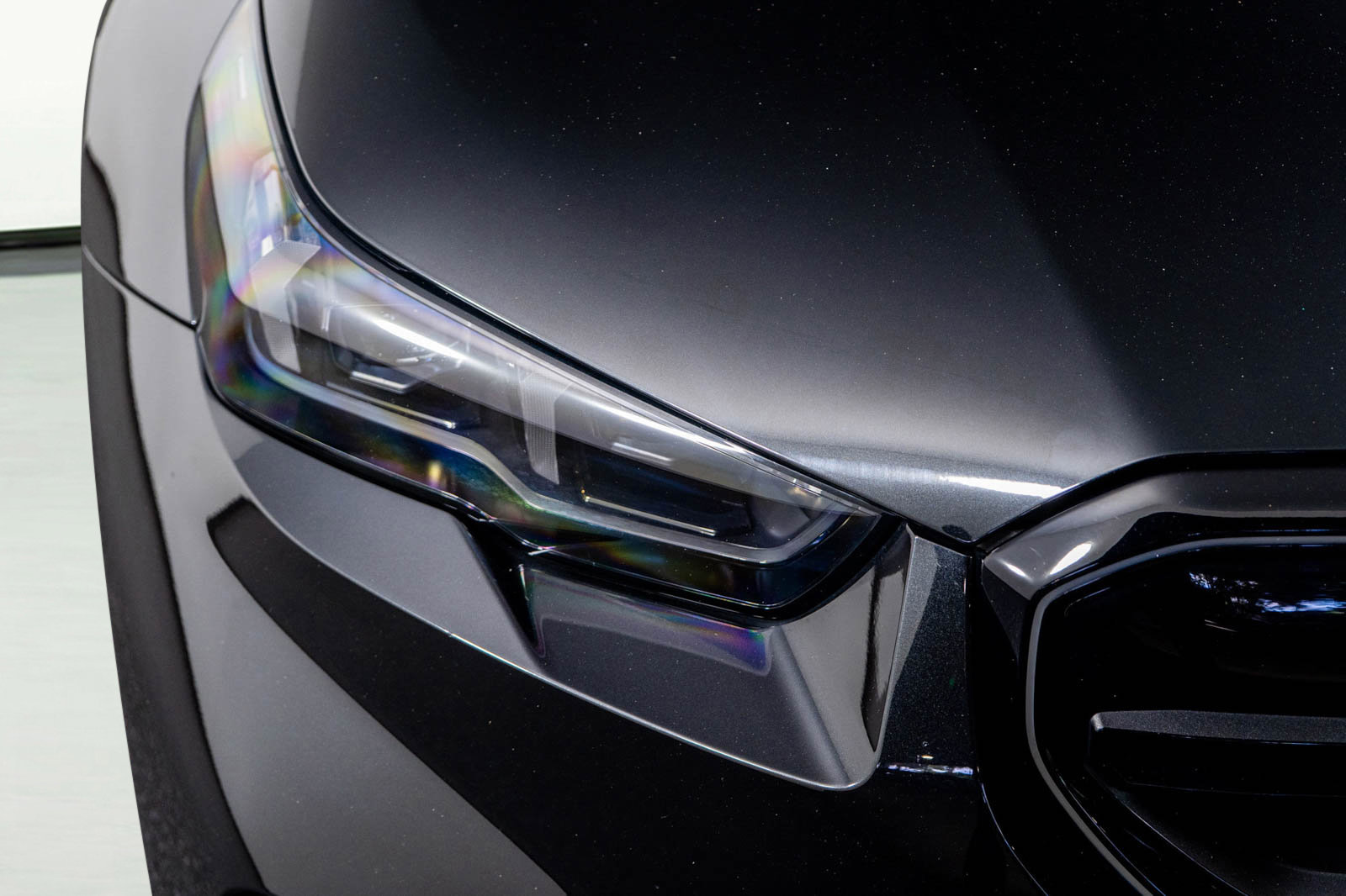 Used 2025 BMW M5 w/ Executive Package image 22