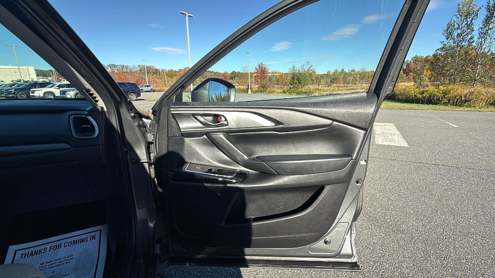 Used 2022 MAZDA CX-9 Touring image 18