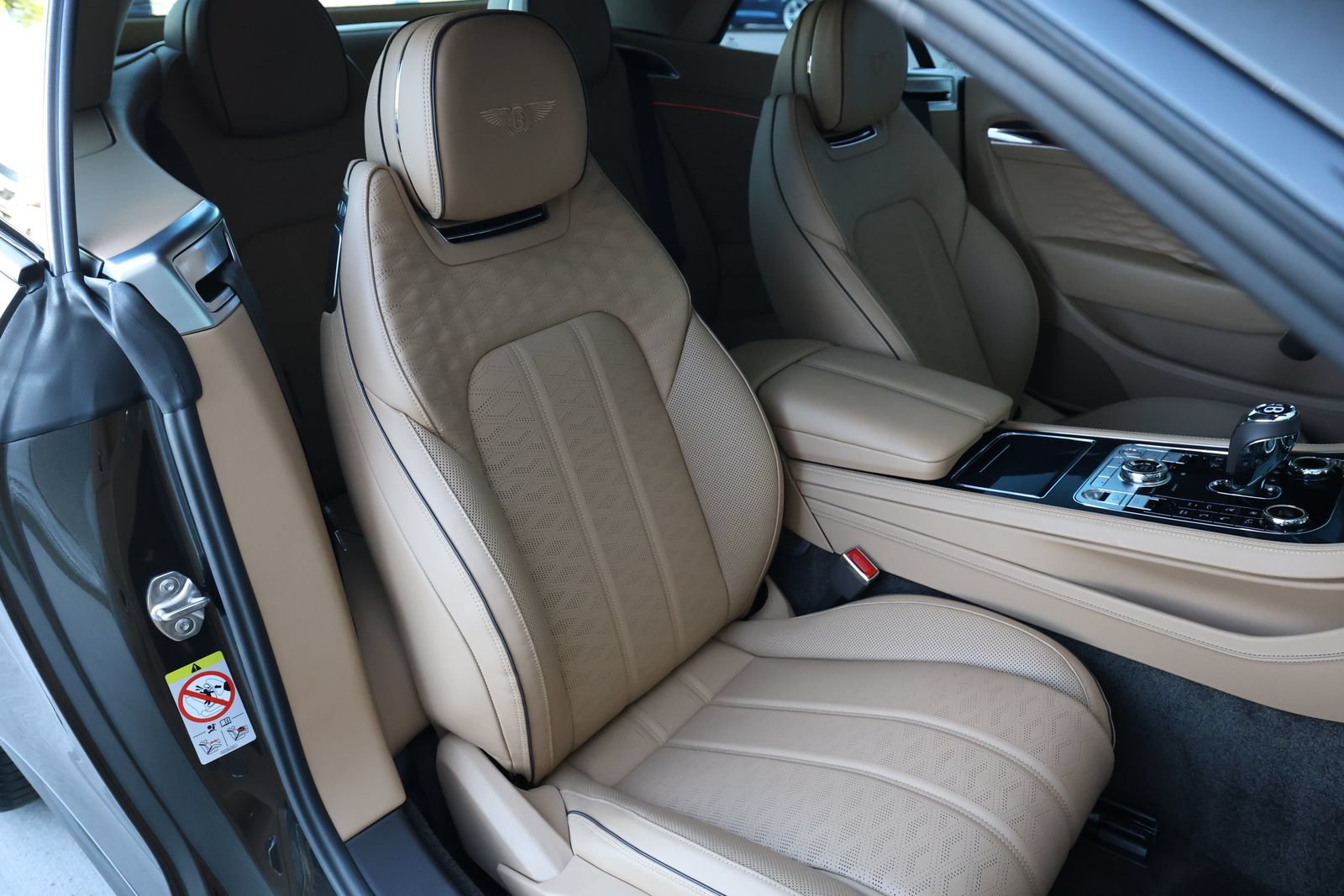 Certified 2025 Bentley Continental GT Speed AWD/4WD image 32
