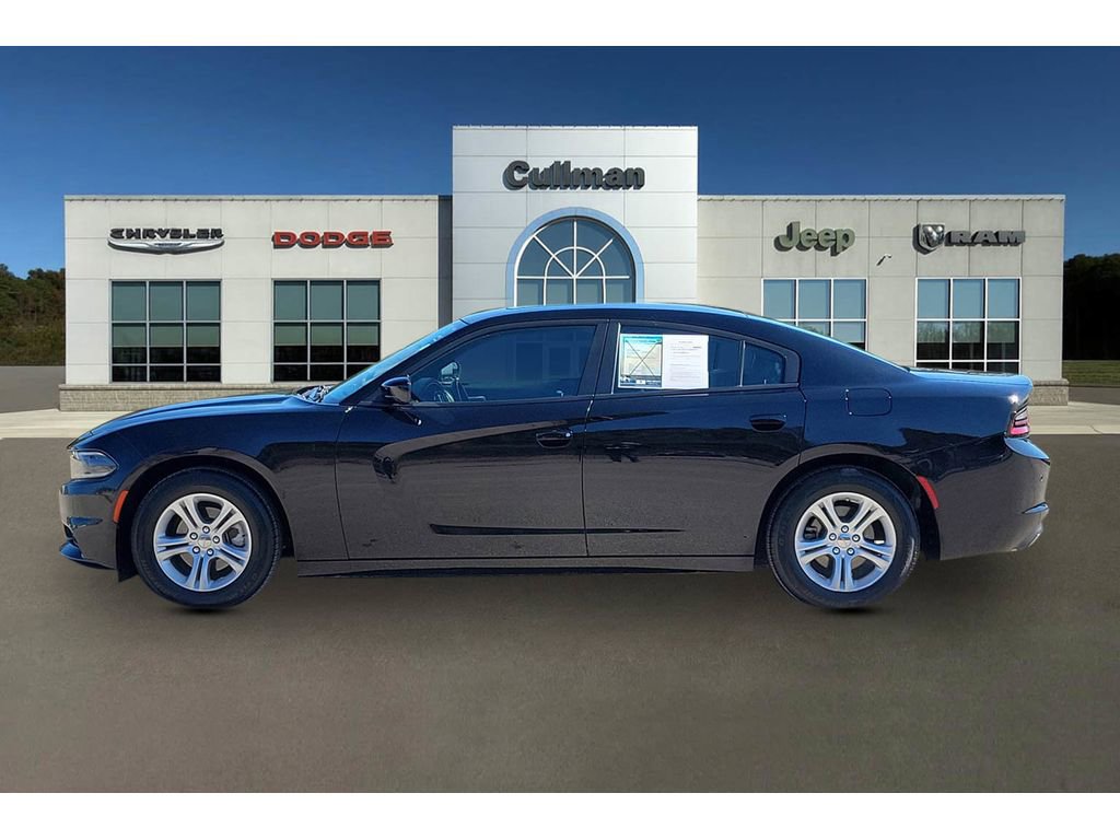 Used 2022 Dodge Charger SXT w/ Leather Interior Group image 8