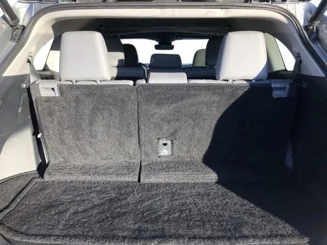 Used 2023 Toyota Highlander XLE image 36