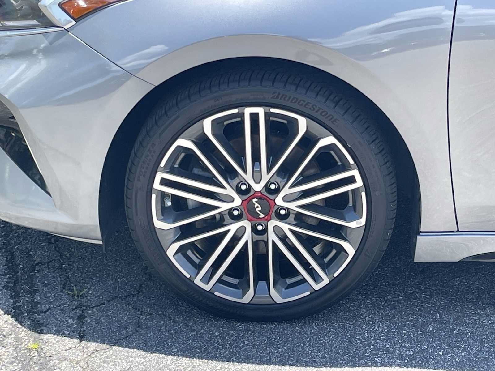 Used 2022 Kia Forte GT FWD image 7