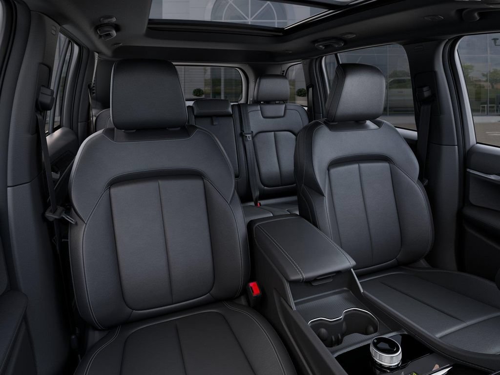 New 2026 Jeep Grand Cherokee Limited w/ Limited Altitude Package RWD image 16