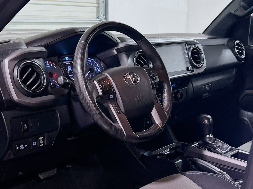 Used 2023 Toyota Tacoma TRD Sport AWD/4WD image 7