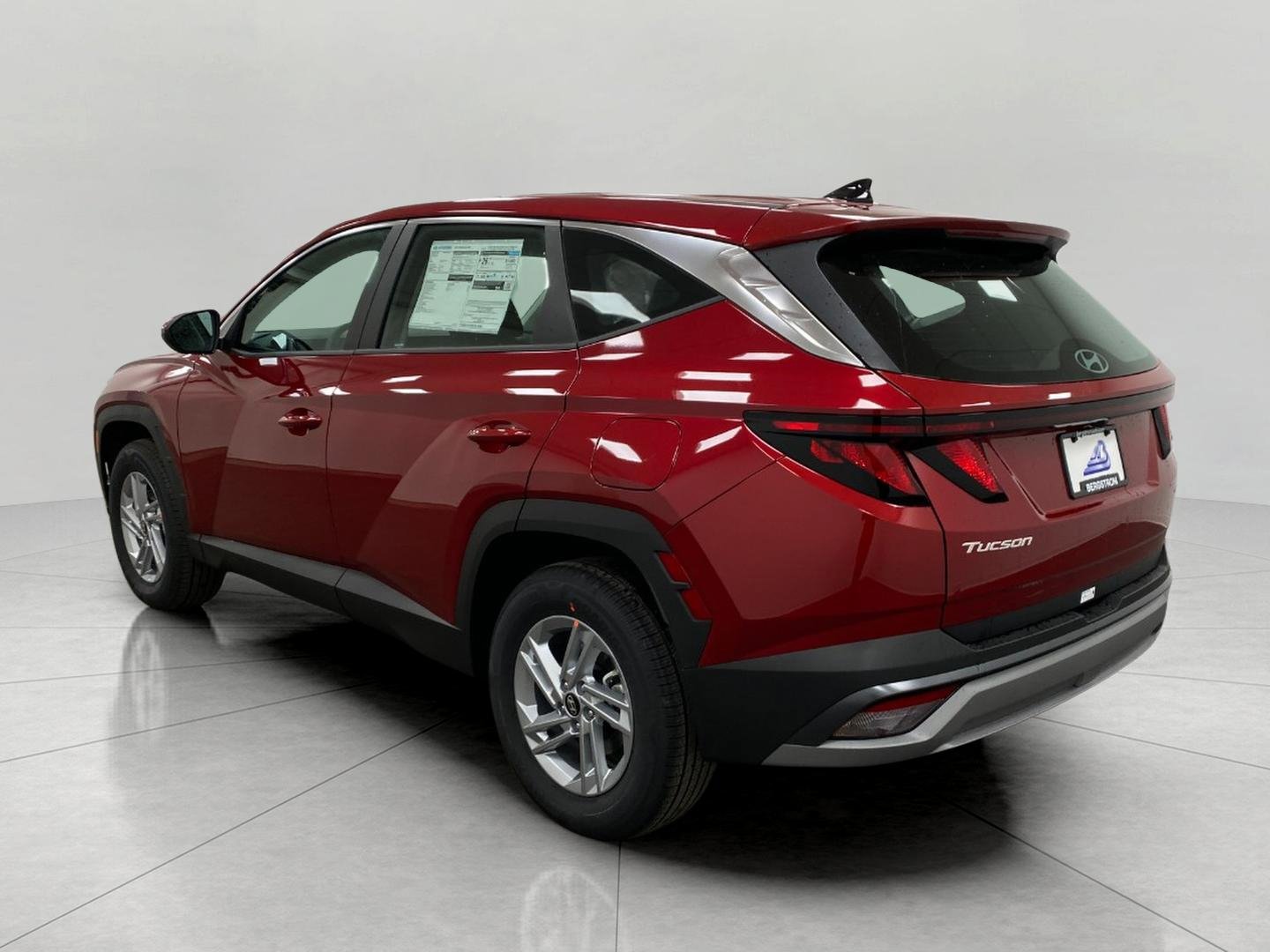 New 2026 Hyundai Tucson SE image 6