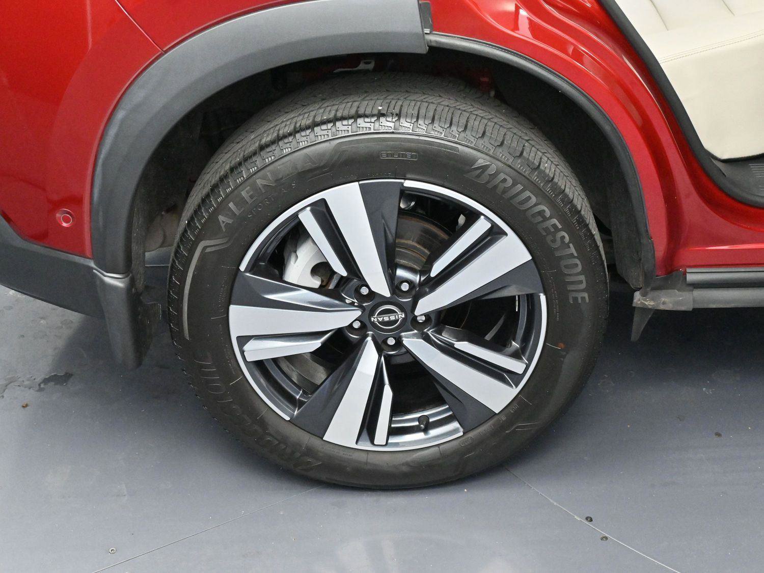 Used 2022 Nissan Rogue SL w/ SL Premium Package image 36