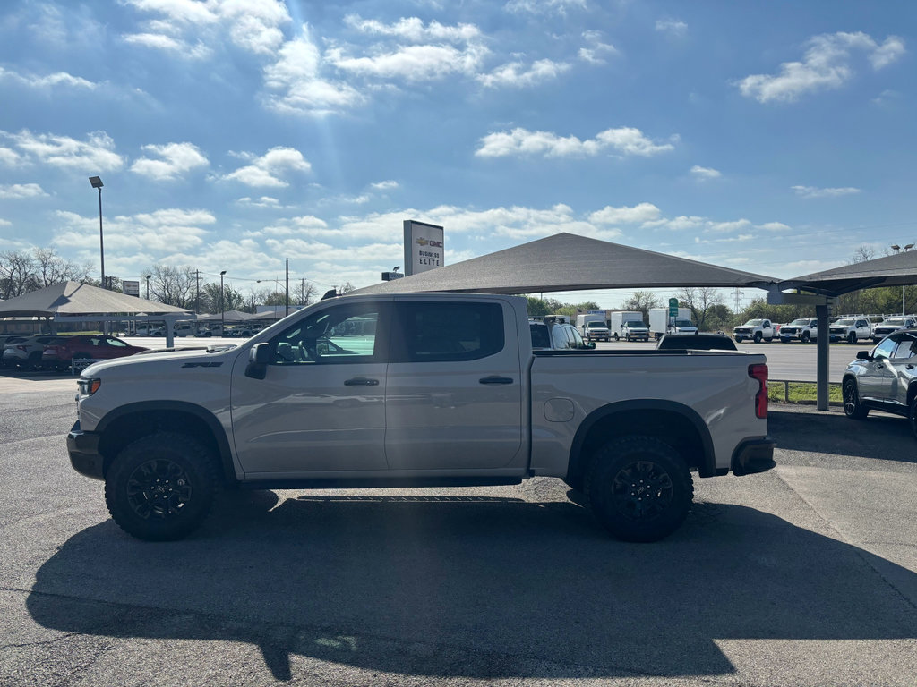New 2026 Chevrolet Silverado 1500 ZR2 w/ Dark Appearance Package AWD/4WD image 9