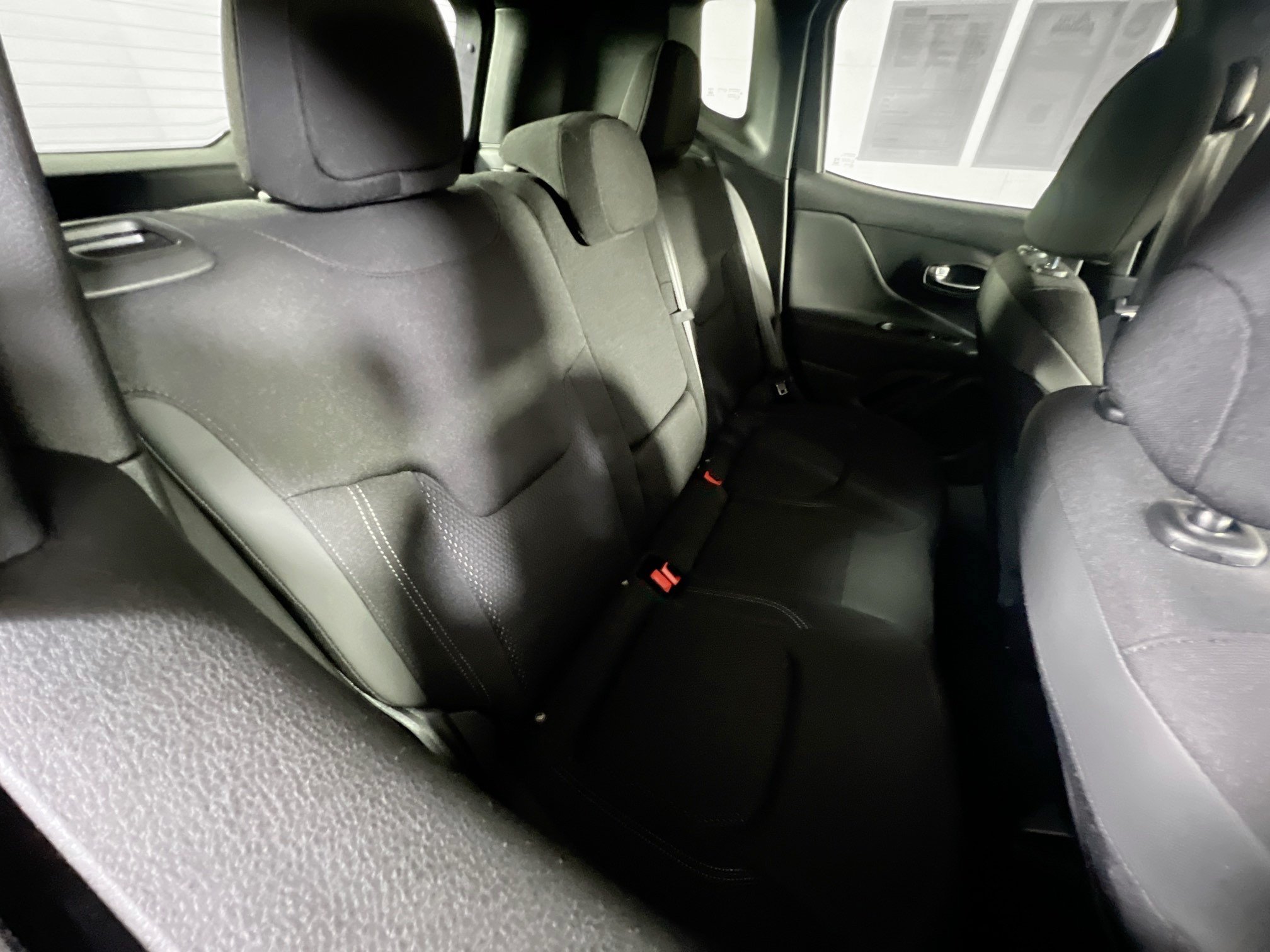 Used 2022 Jeep Renegade Altitude w/ Convenience Group AWD/4WD image 25