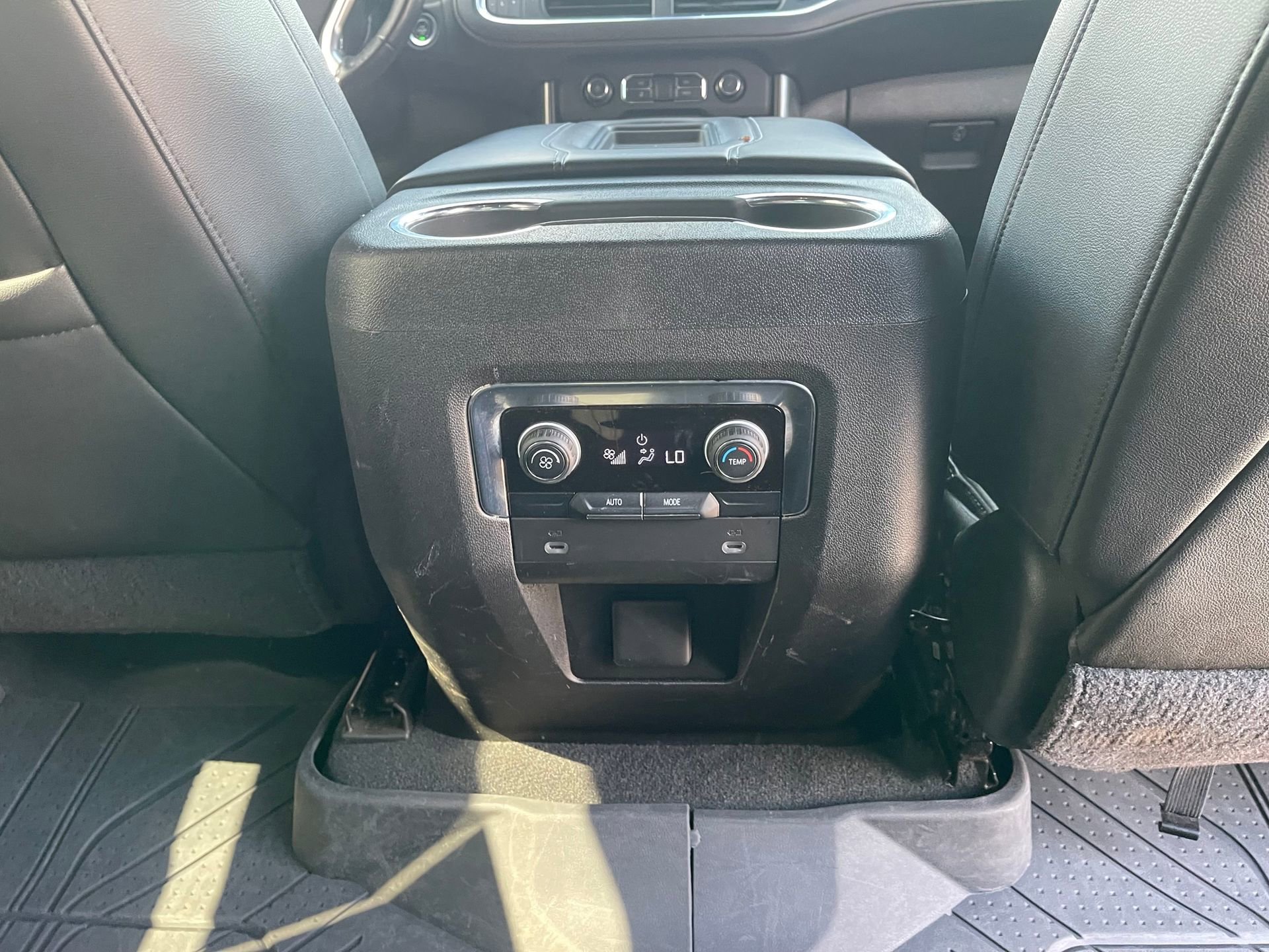 Used 2021 Chevrolet Tahoe LT RWD image 27