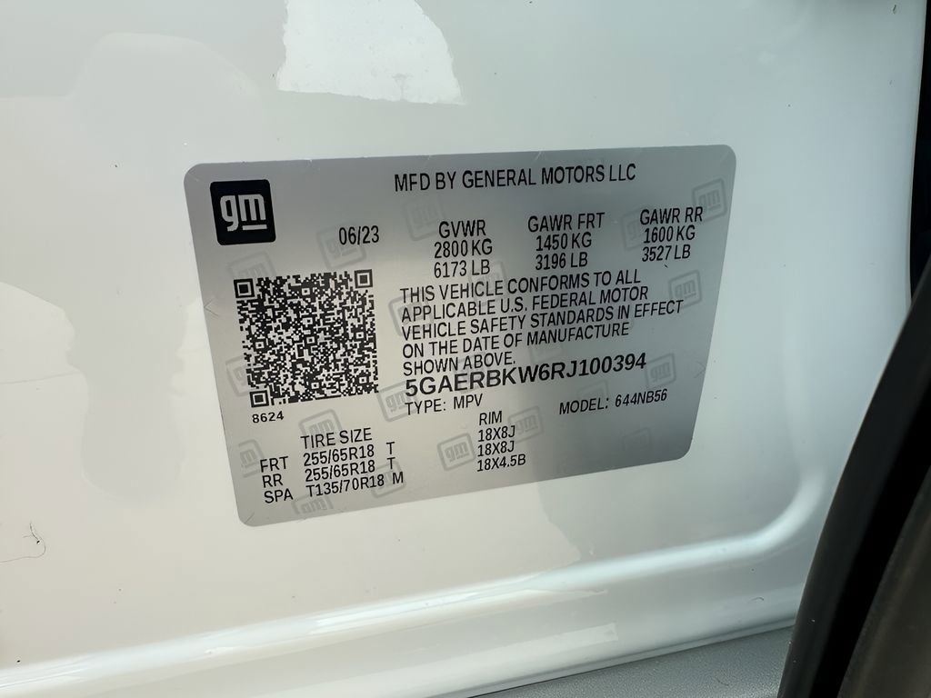 Used 2024 Buick Enclave Essence w/ LPO, Floor Liner Package FWD image 30