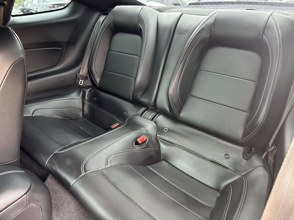 Used 2020 Ford Mustang GT Premium w/ Equipment Group 401A RWD image 20