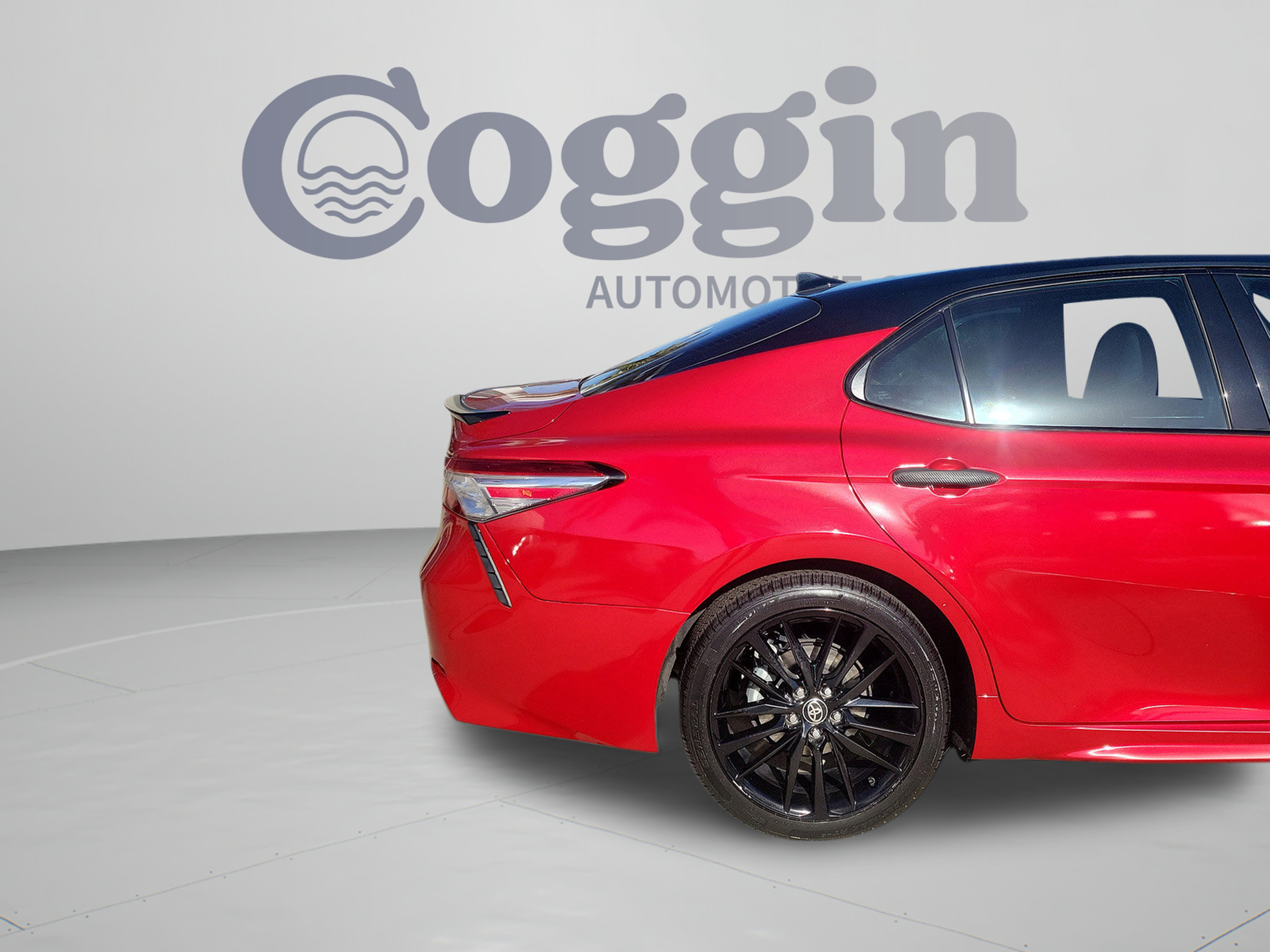 Used 2021 Toyota Camry XSE FWD image 28