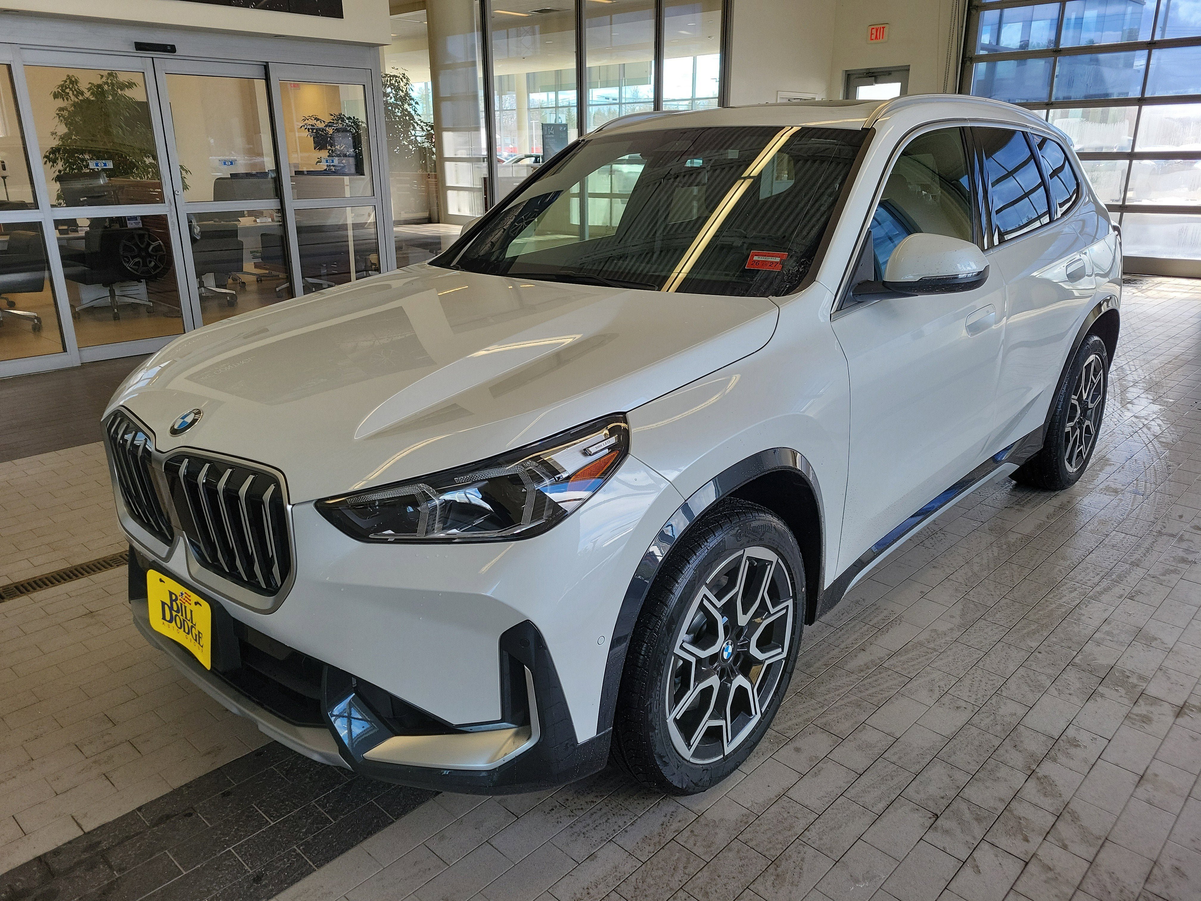 New 2026 BMW X1 xDrive28i w/ Convenience Package AWD/4WD video 1