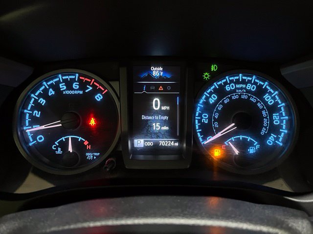 Certified 2021 Toyota Tacoma TRD Off-Road w/ Technology Package AWD/4WD image 17