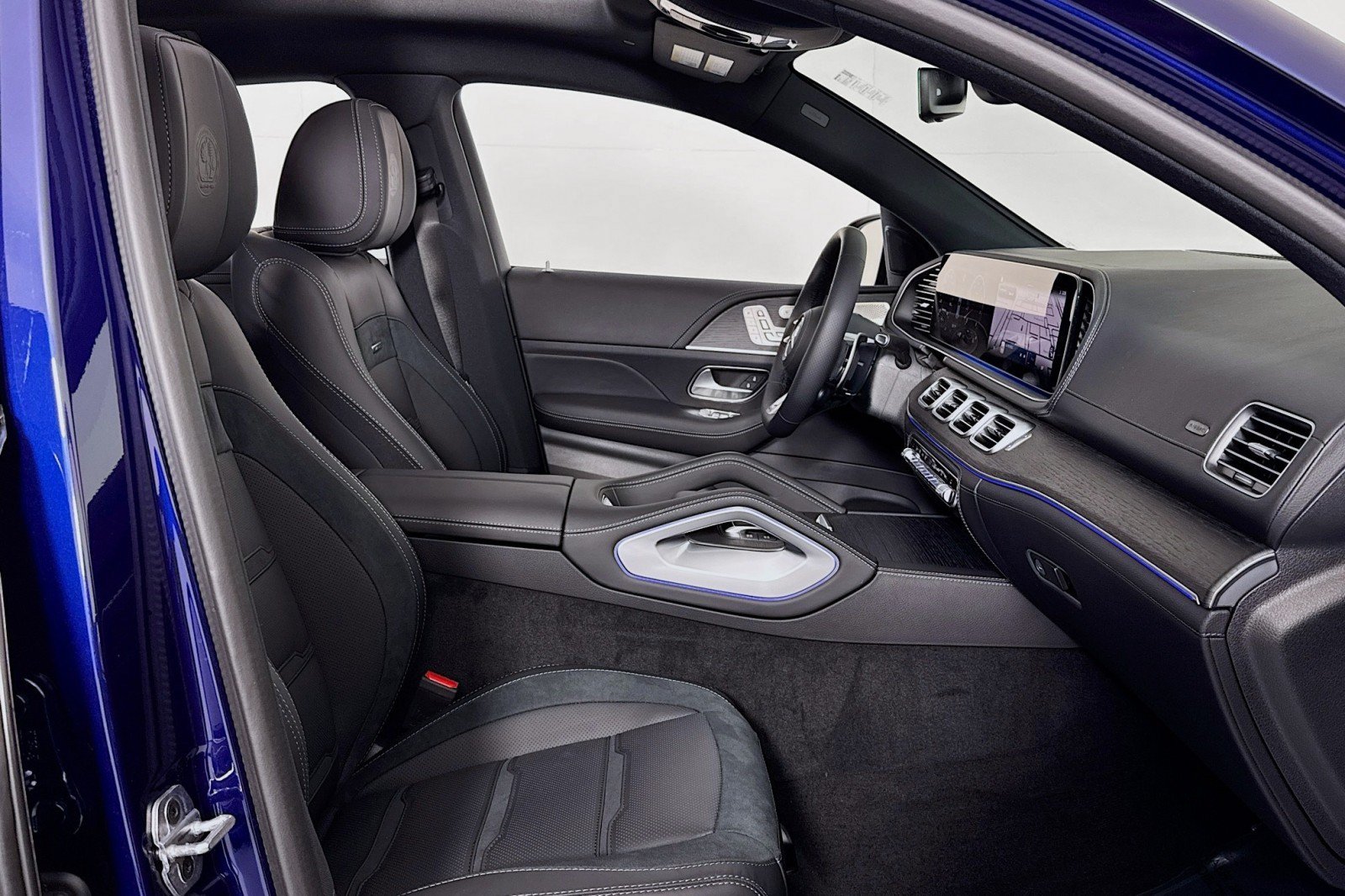 New 2026 Mercedes-Benz GLE 53 AMG 4MATIC Coupe image 6
