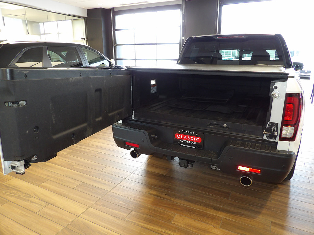Used 2022 Honda Ridgeline Black Edition image 13