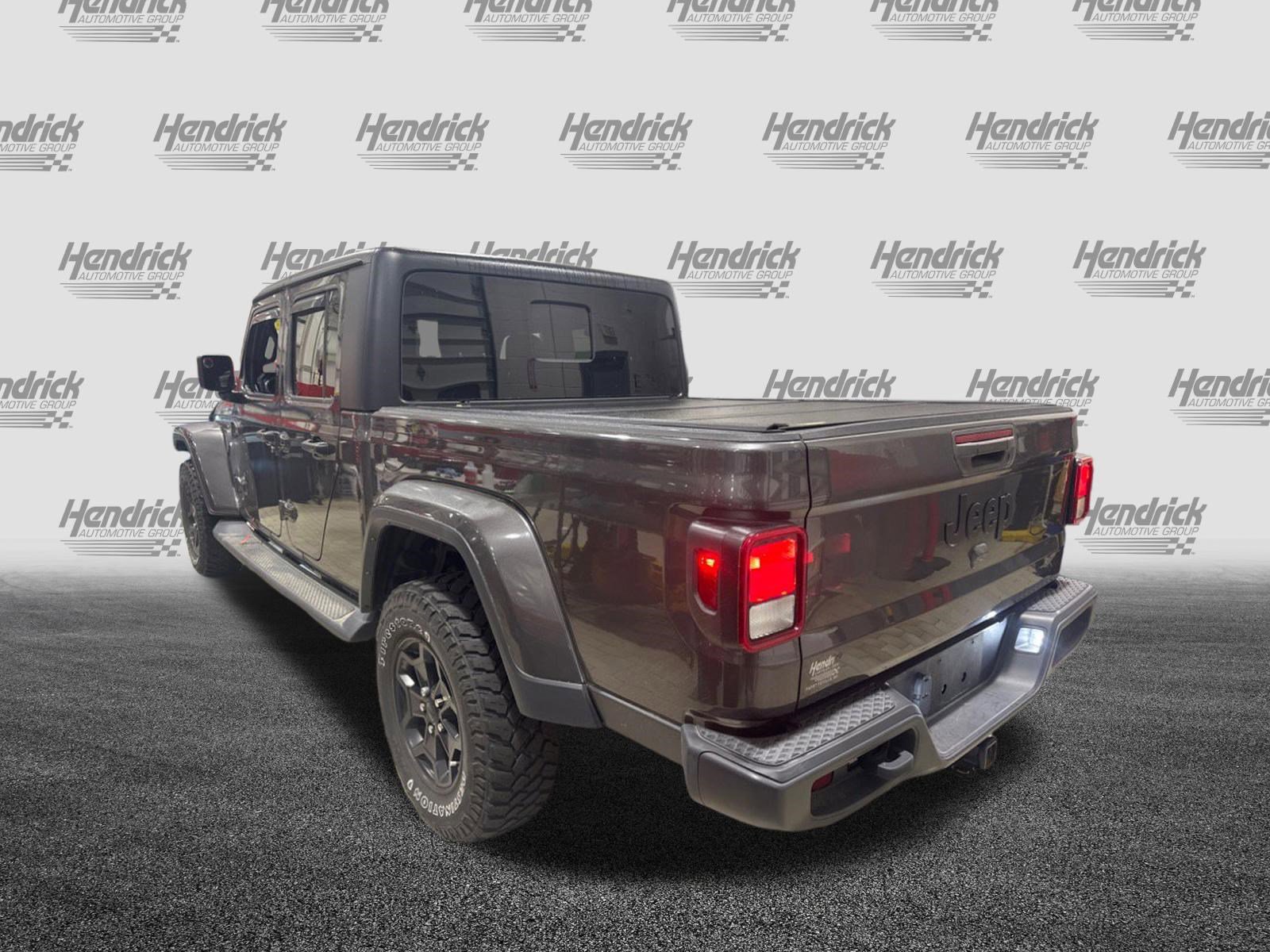Used 2022 Jeep Gladiator Sport AWD/4WD image 42