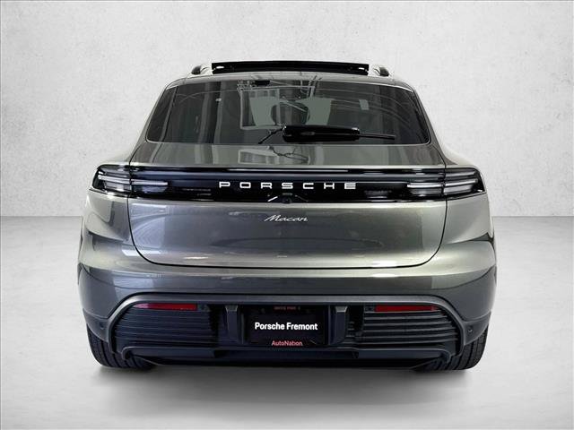 New 2026 Porsche Macan Electric RWD image 10