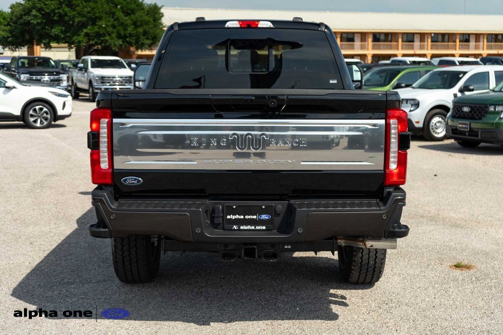 Used 2025 Ford F250 King Ranch image 9