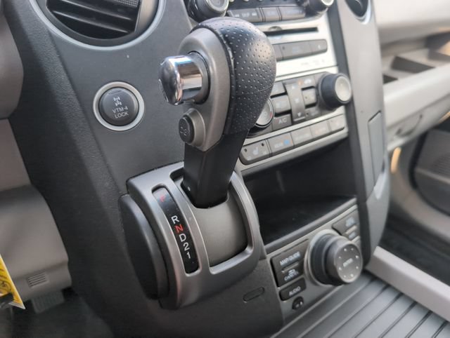 Used 2012 Honda Pilot Touring image 28