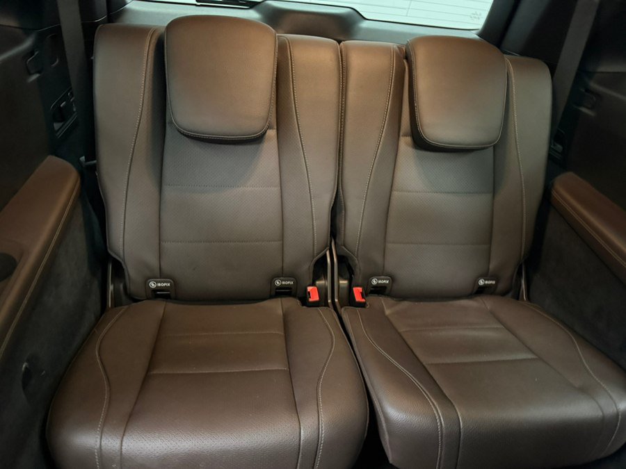 Used 2022 Mercedes-Benz GLS 450 4MATIC w/ AMG Line Exterior image 47