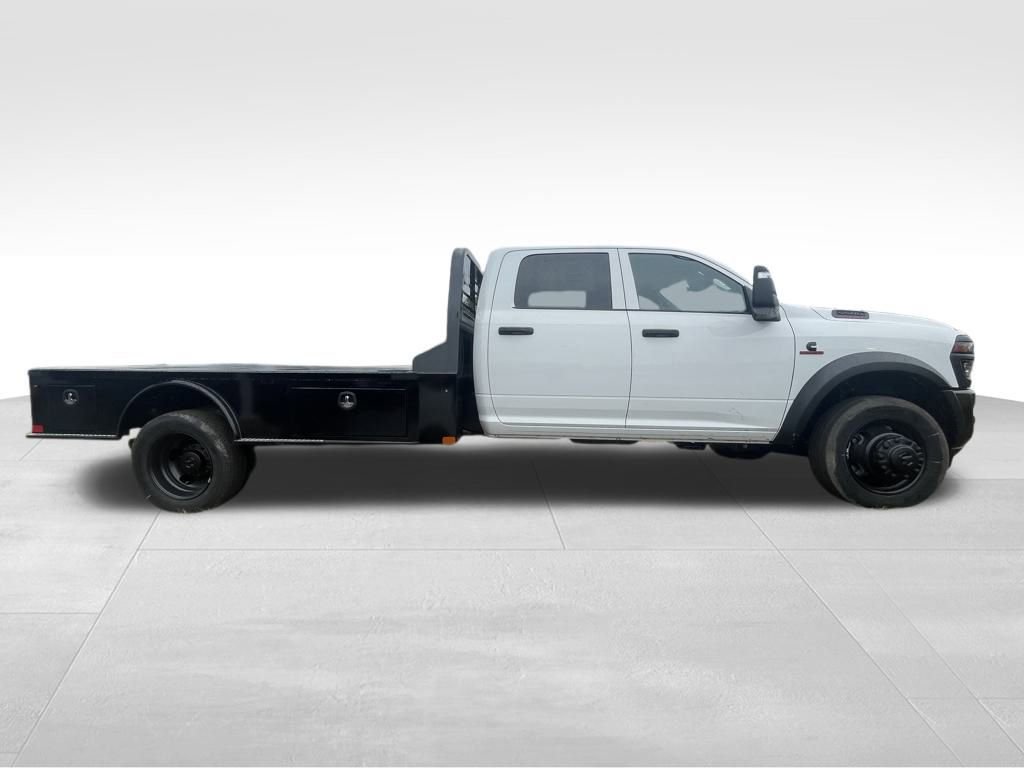 New 2026 RAM 5500 Tradesman AWD/4WD image 4