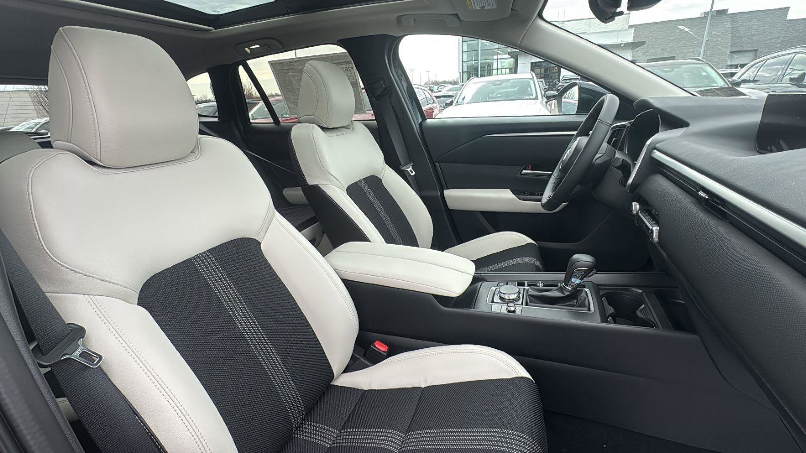 New 2026 MAZDA CX-50 AWD 2.5 S w/ Weather Package image 13