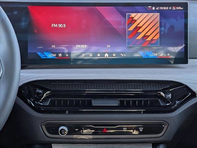 New 2026 BMW 330i Sedan w/ M Sport Package image 11