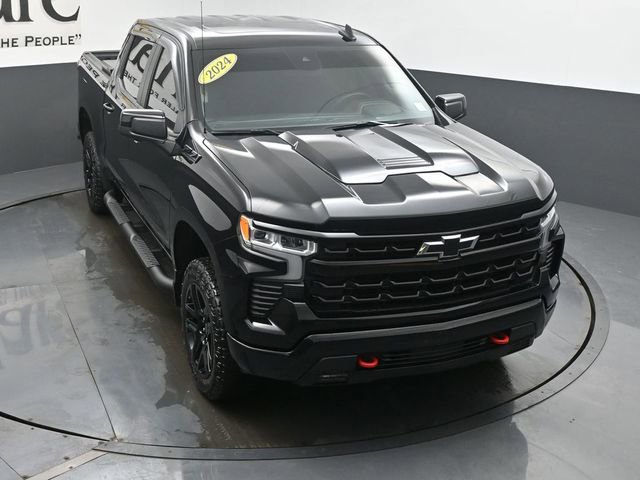 Used 2024 Chevrolet Silverado 1500 LT Trail Boss w/ Convenience Package II image 46