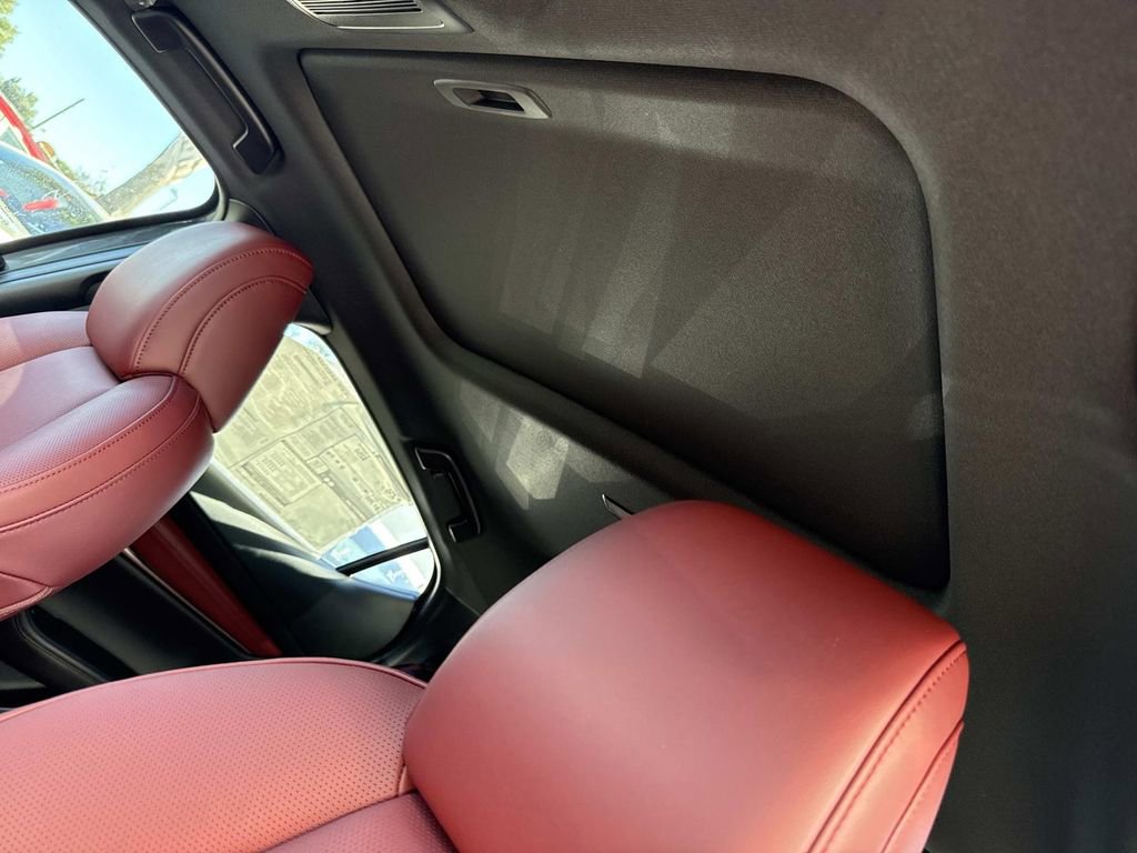 New 2026 MAZDA MAZDA3 2.5 S Hatchback w/ Premium Pkg image 46