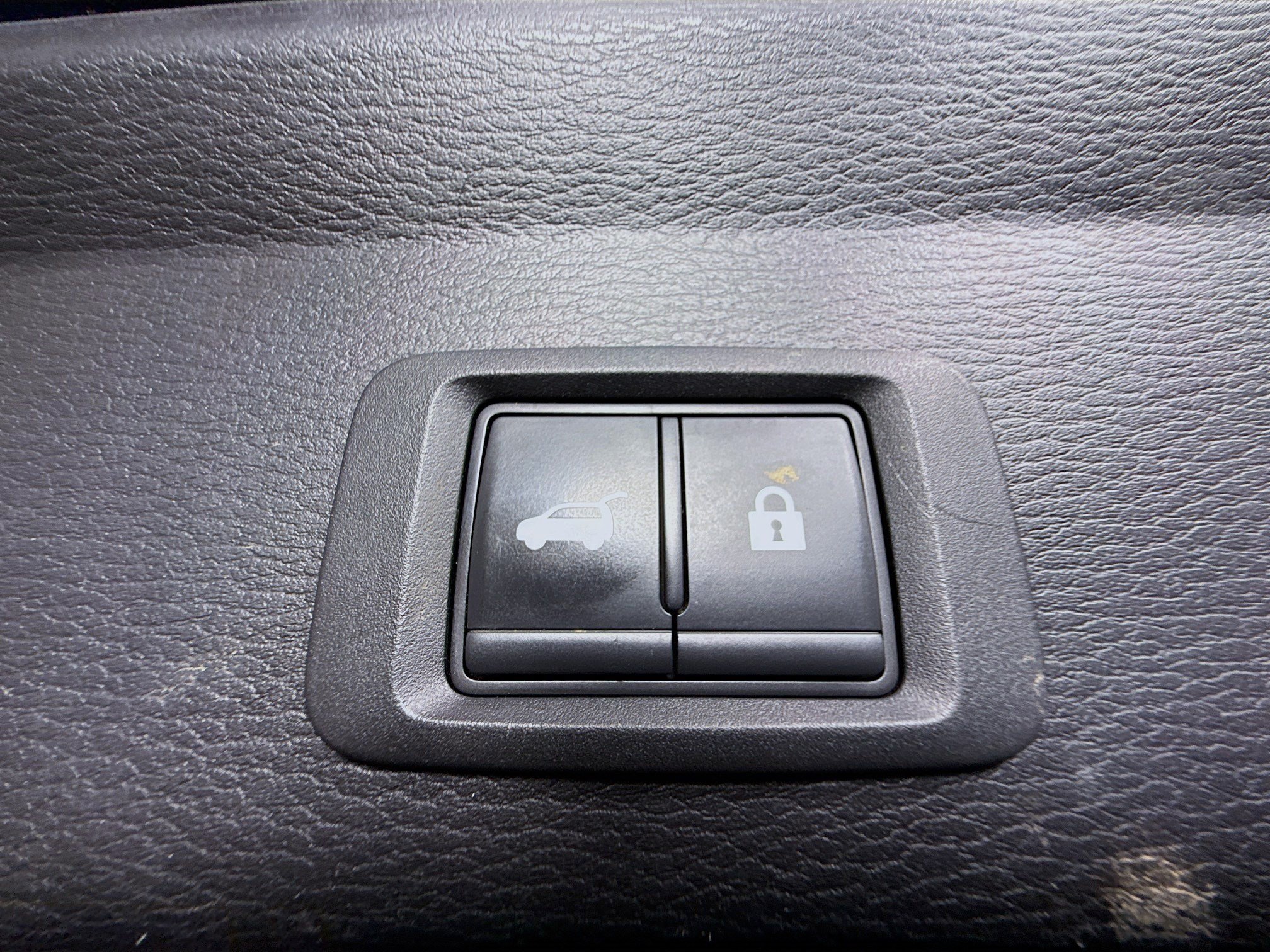 Used 2023 Mitsubishi Outlander SE AWD/4WD image 41