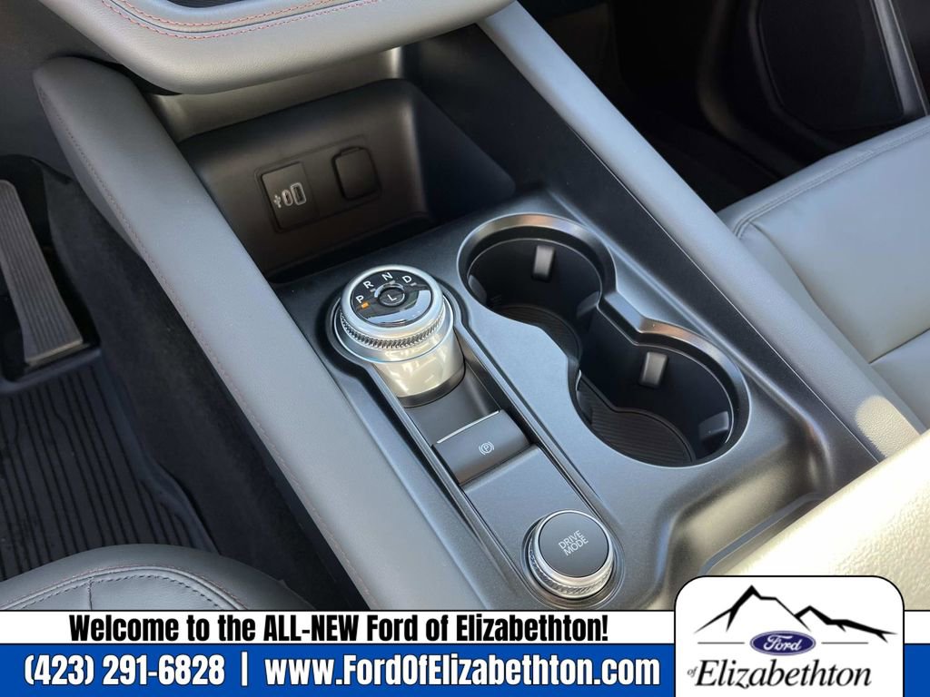 New 2026 Ford Explorer Active image 29