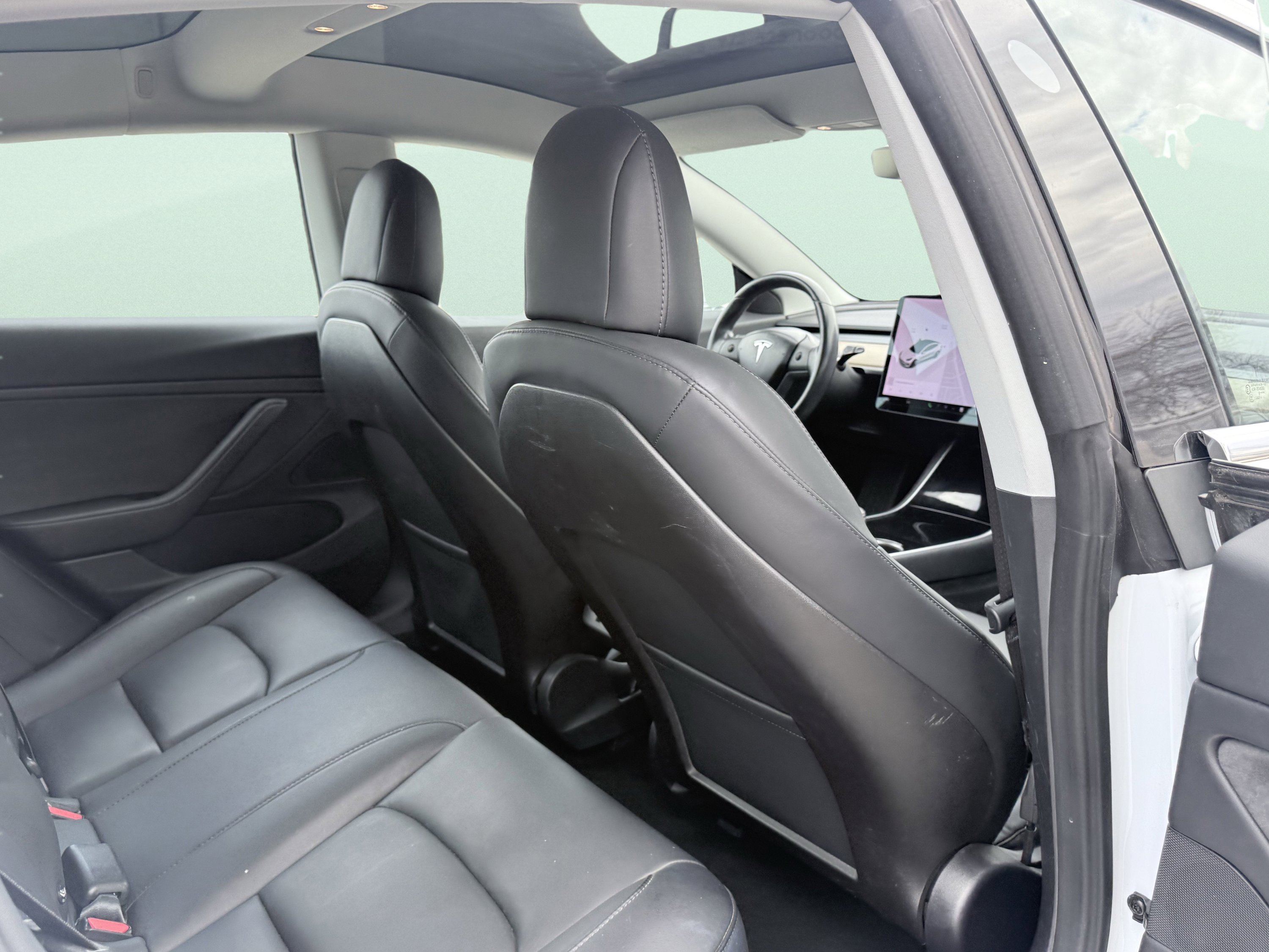 Used 2018 Tesla Model 3 Mid Range image 39