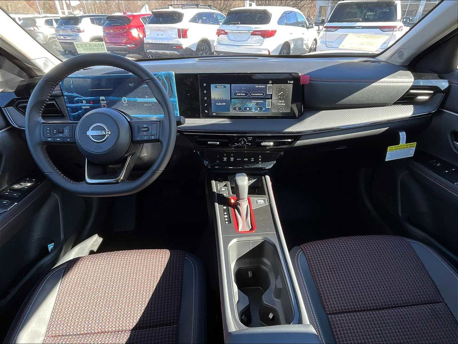 New 2025 Nissan Kicks SR image 12